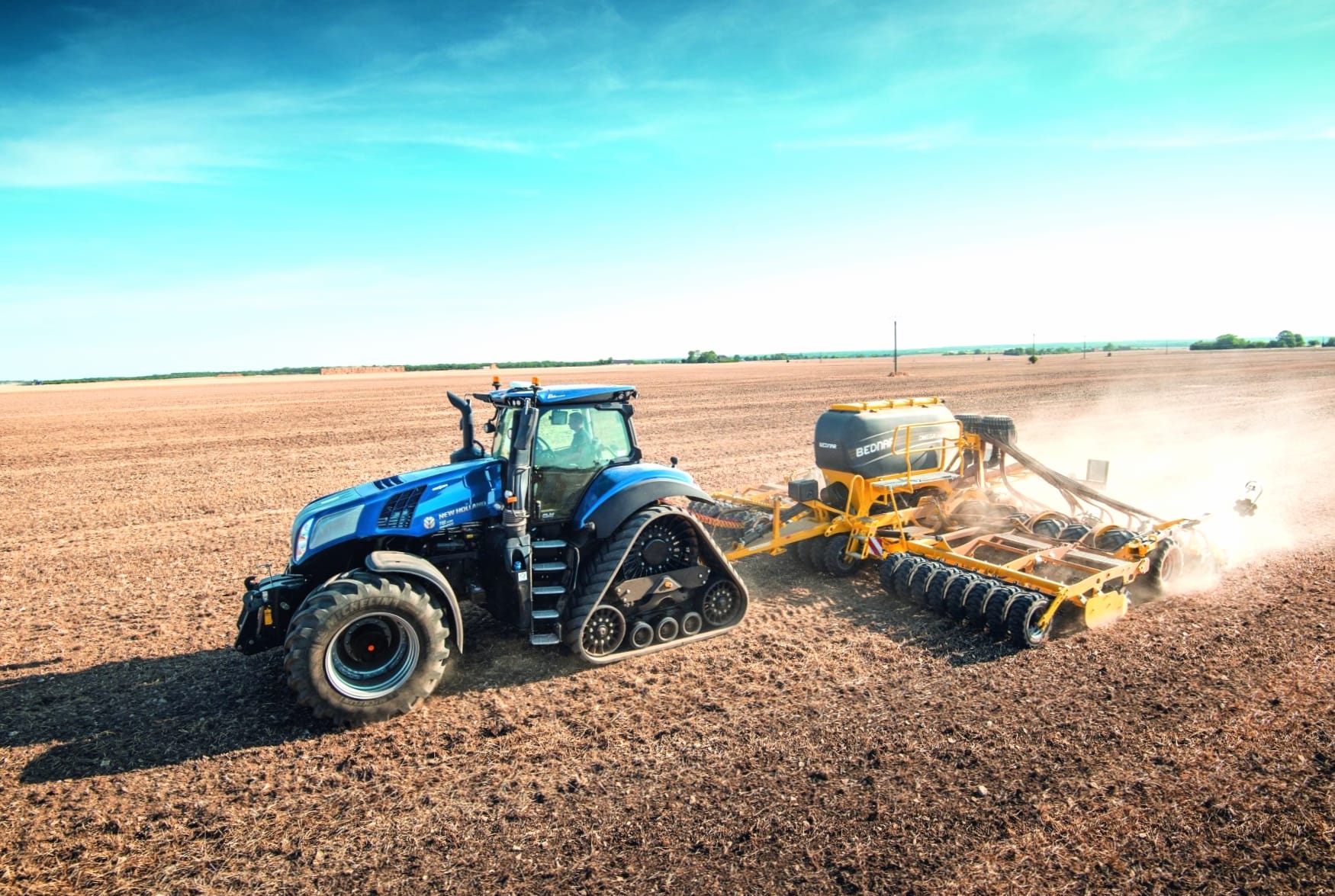 New Holland at 1600 x 1200 size wallpapers HD quality
