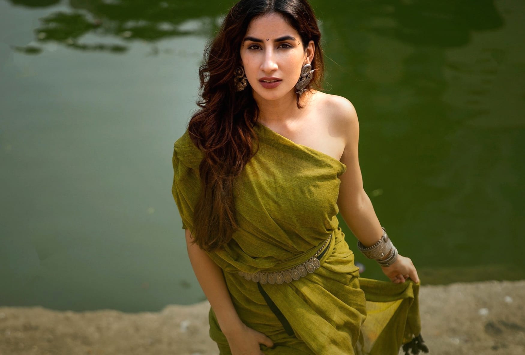 Parul Gulati at 640 x 1136 iPhone 5 size wallpapers HD quality
