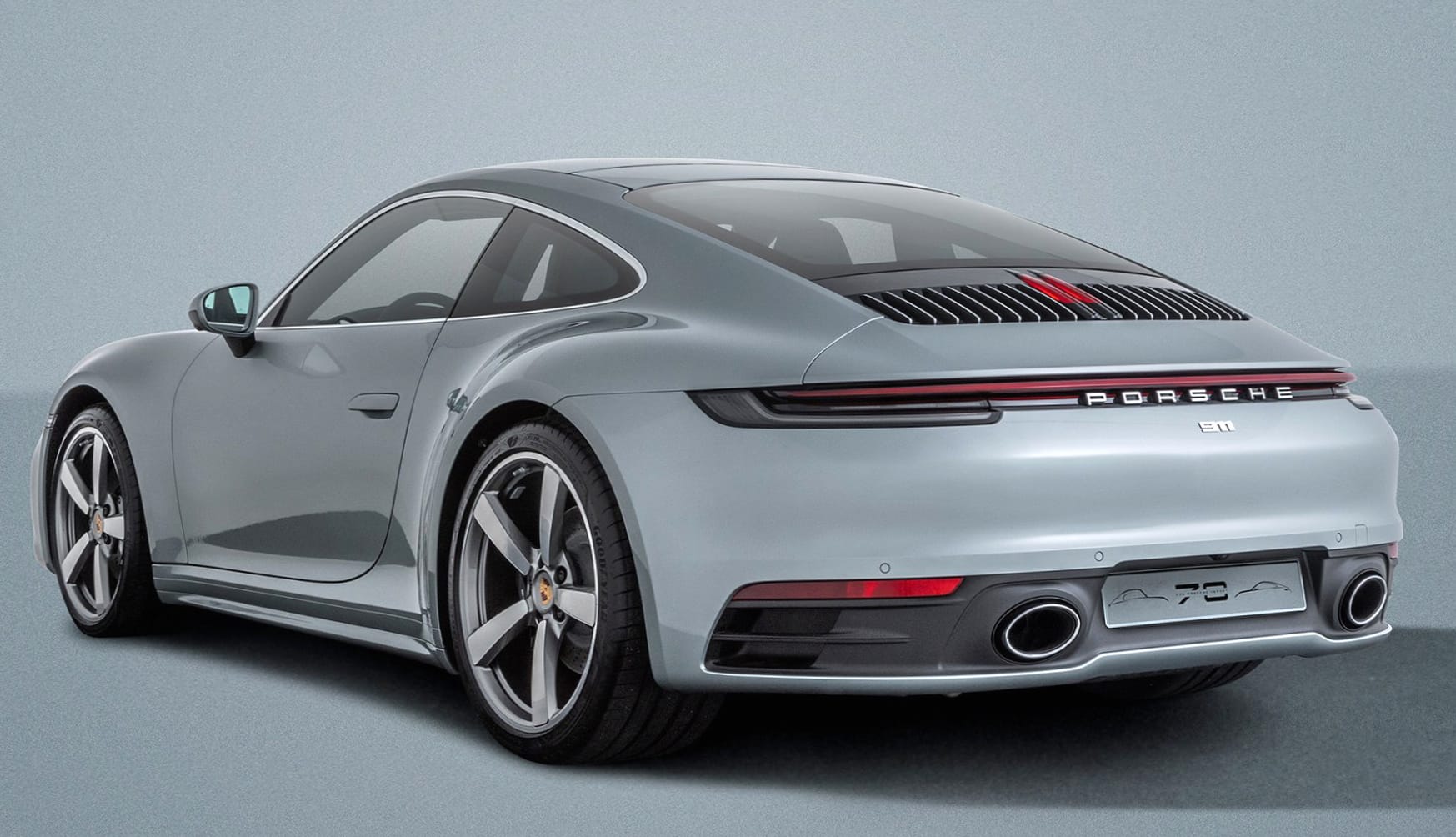 Porsche 911 Carrera S at 320 x 480 iPhone size wallpapers HD quality