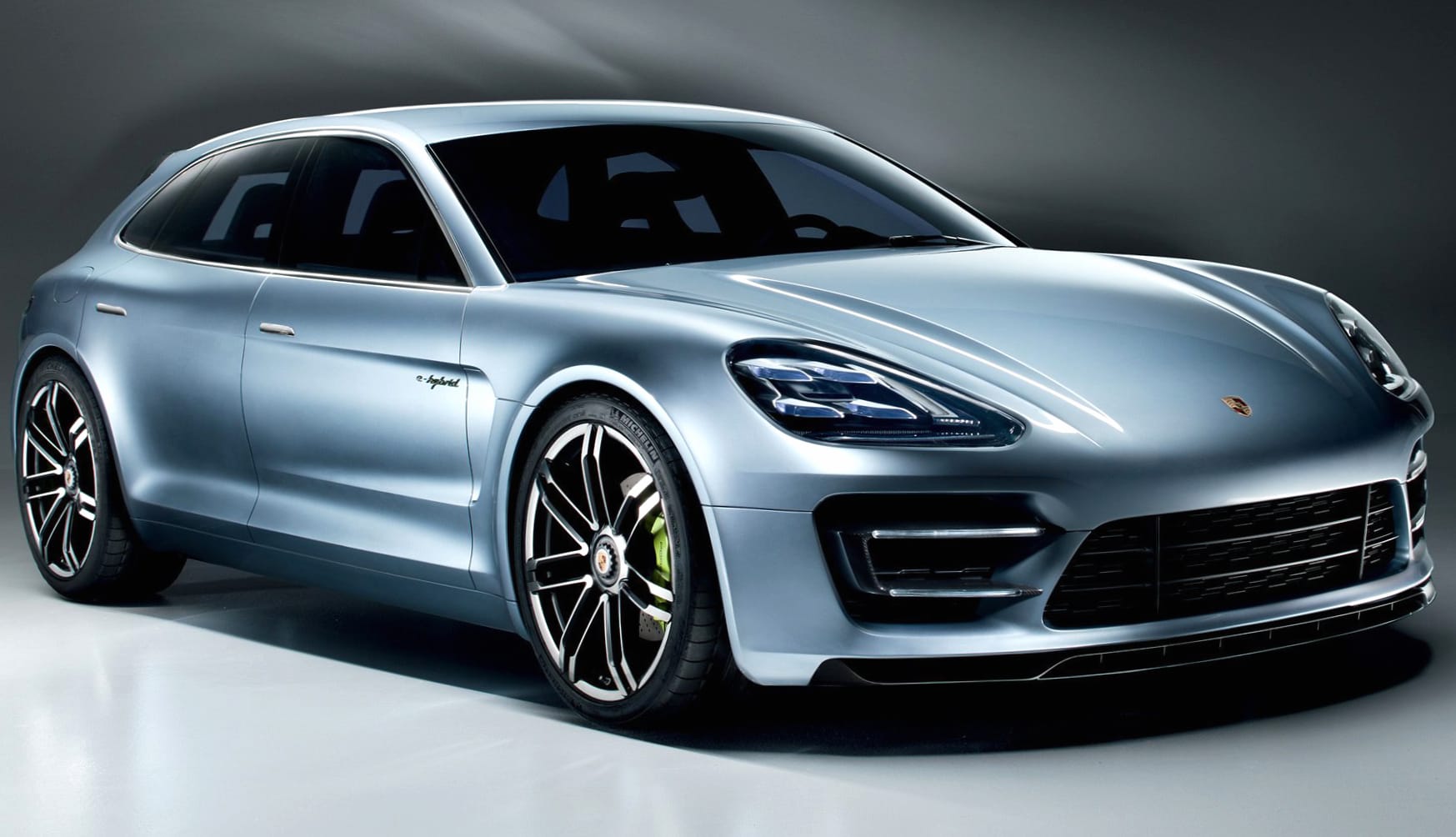 Porsche Panamera Sport Turismo at 320 x 480 iPhone size wallpapers HD quality