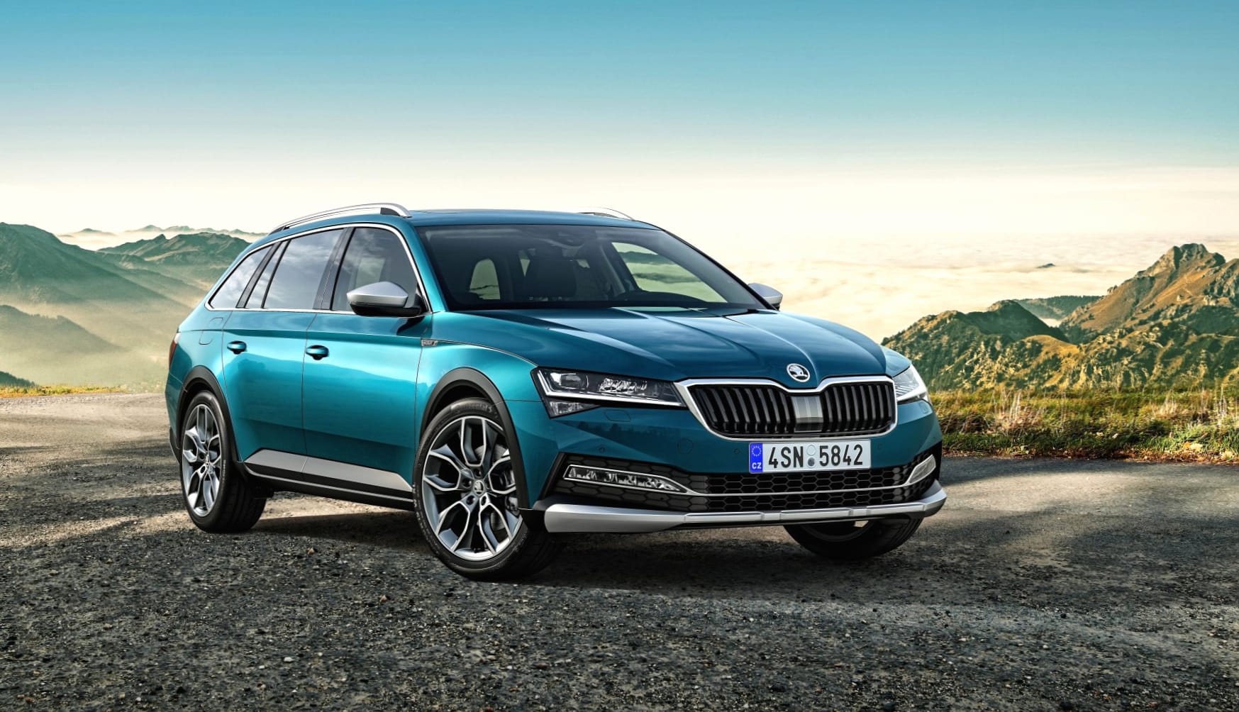 Skoda Superb Scout at 1334 x 750 iPhone 7 size wallpapers HD quality