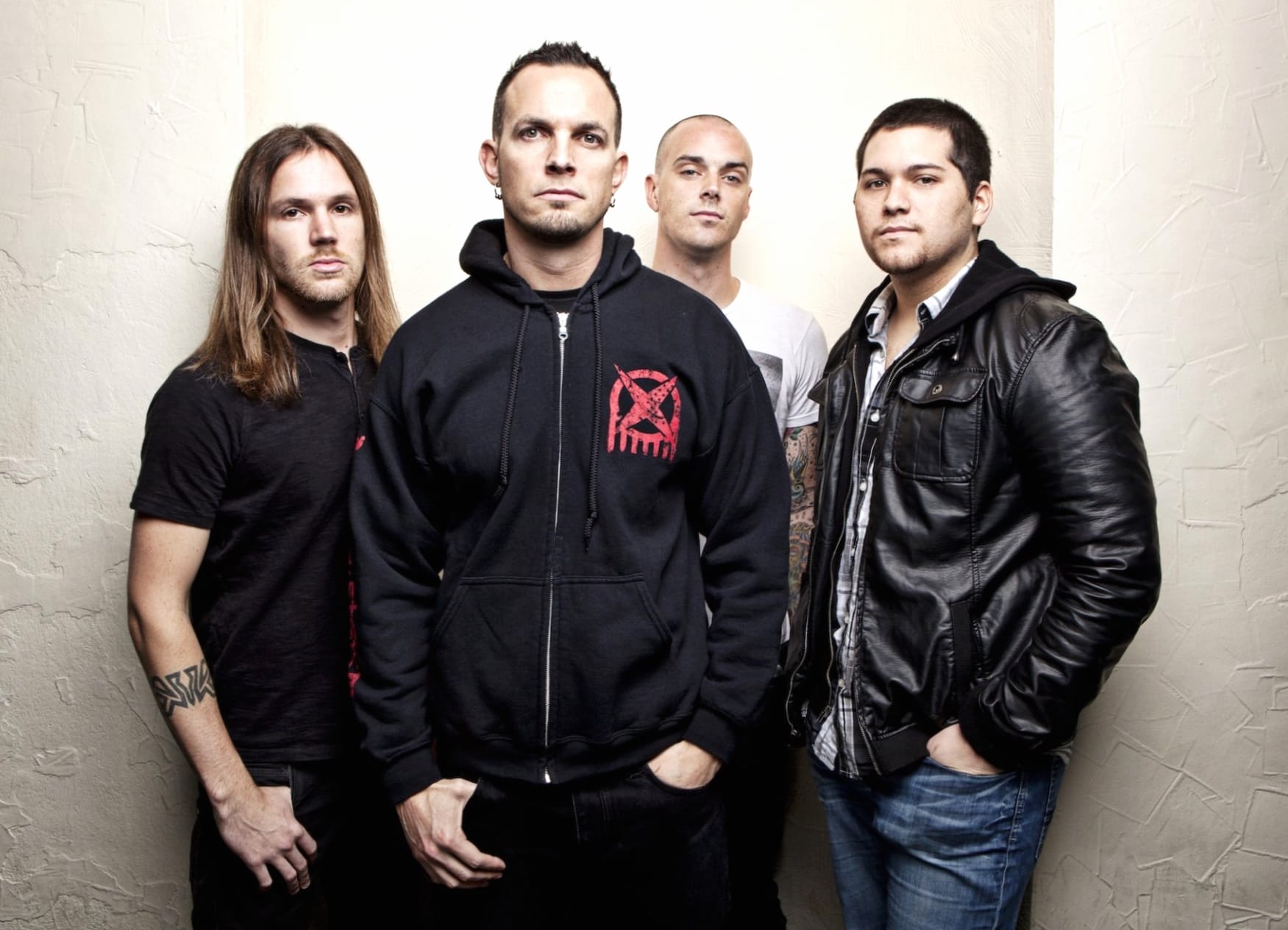 Tremonti at 640 x 960 iPhone 4 size wallpapers HD quality