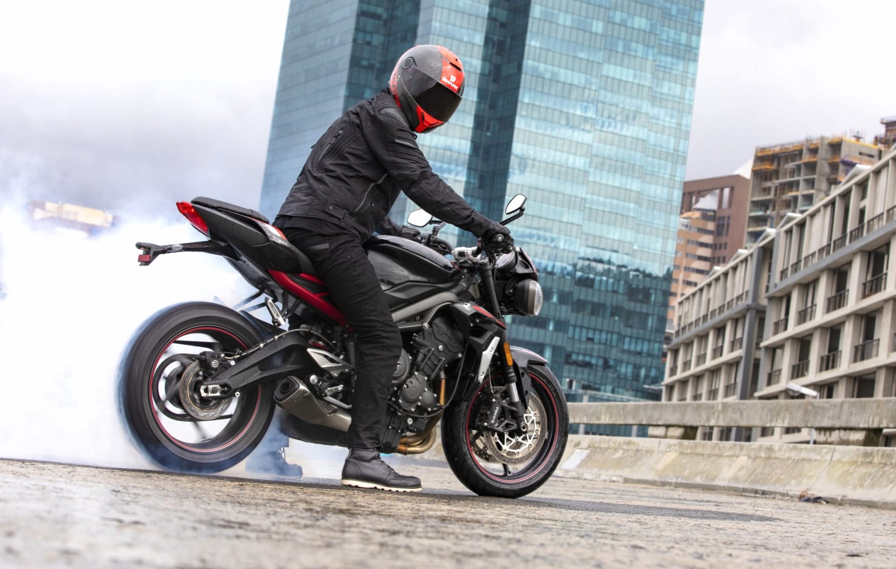 Triumph Street Triple at 1024 x 1024 iPad size wallpapers HD quality