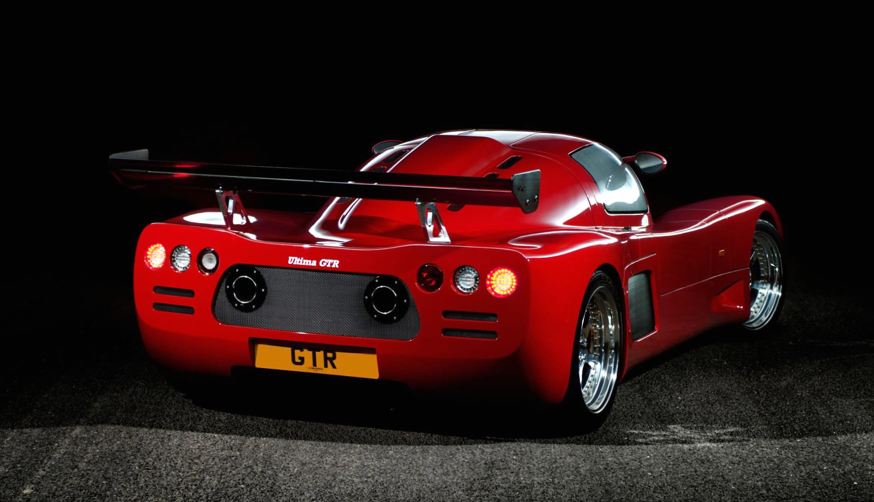 Ultima GTR at 1024 x 768 size wallpapers HD quality