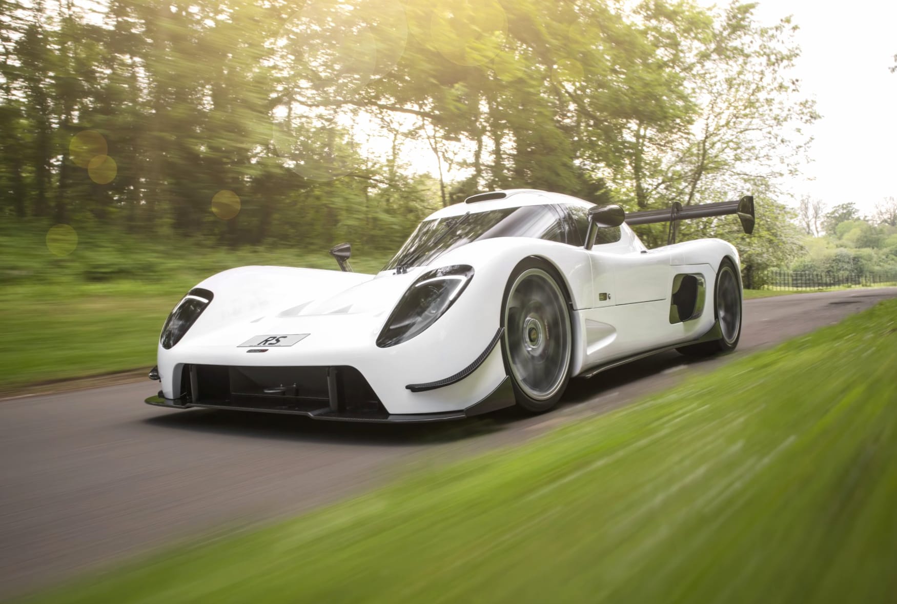 Ultima RS at 640 x 1136 iPhone 5 size wallpapers HD quality