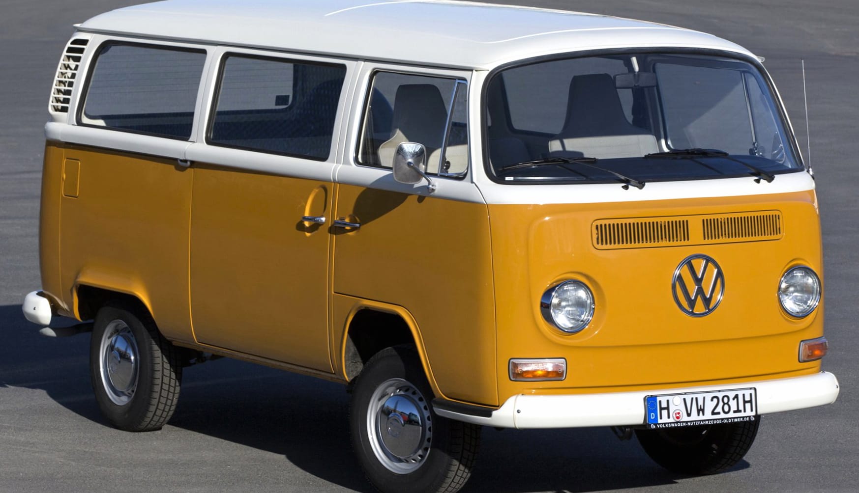 Volkswagen T2 at 320 x 480 iPhone size wallpapers HD quality