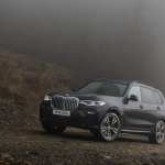 BMW X7 download wallpaper