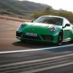 Porsche 911 Carrera GTS free