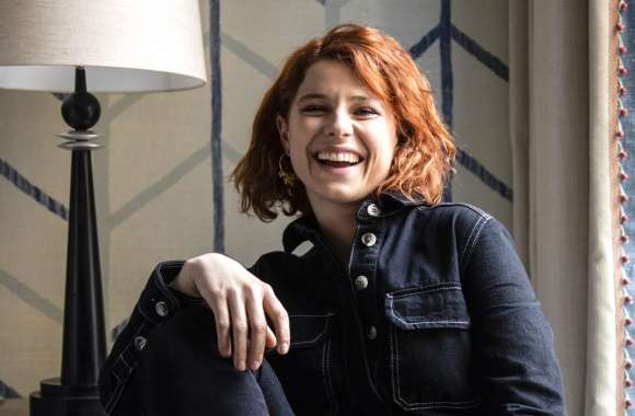 Jessie Buckley wallpapers hd quality