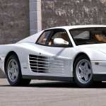 Ferrari Testarossa download wallpaper