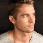 Brett Young hd pics