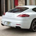Porsche Panamera GTS wallpapers for iphone