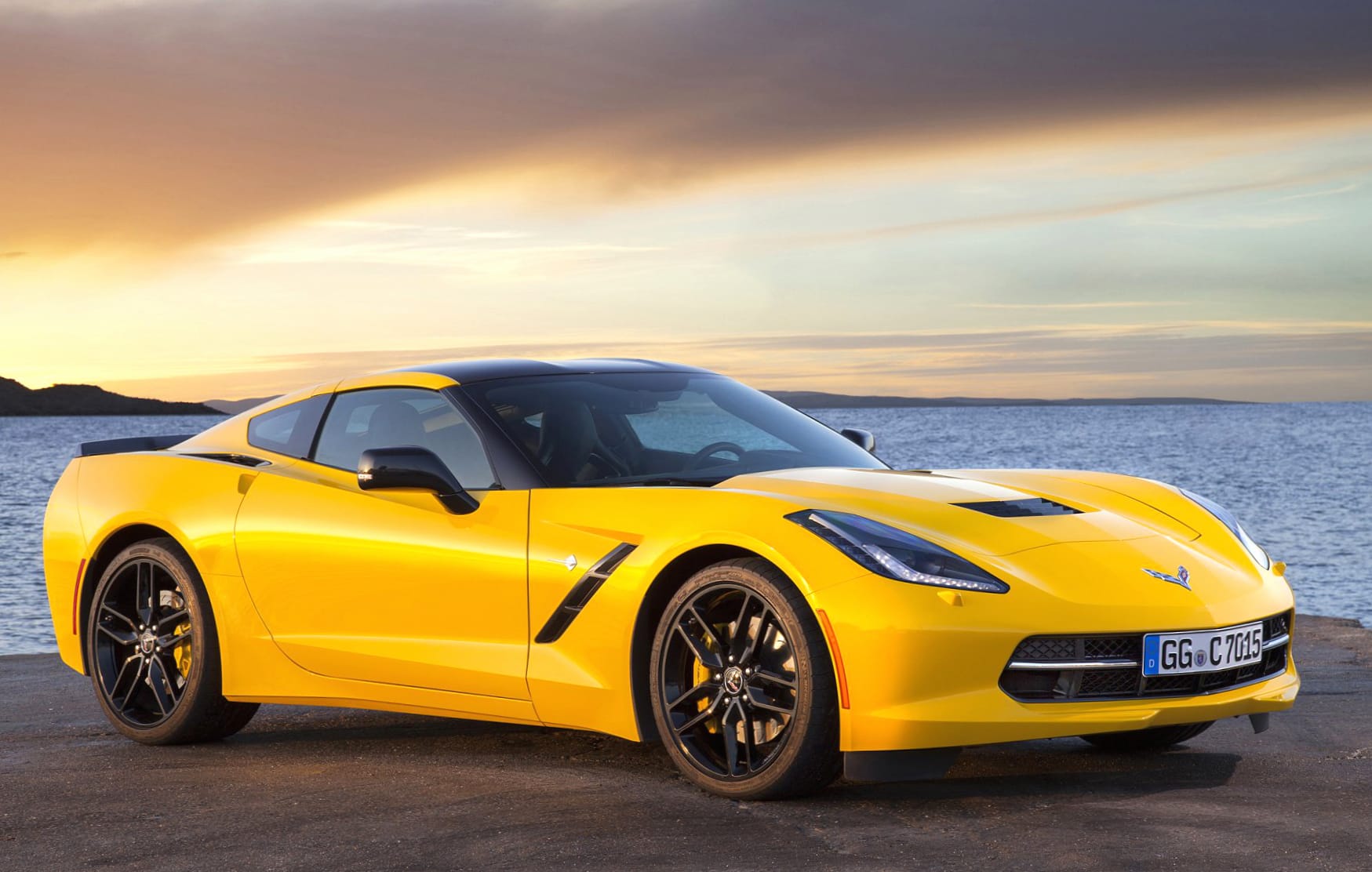 Chevrolet Corvette Stingray Coupe at 1024 x 1024 iPad size wallpapers HD quality