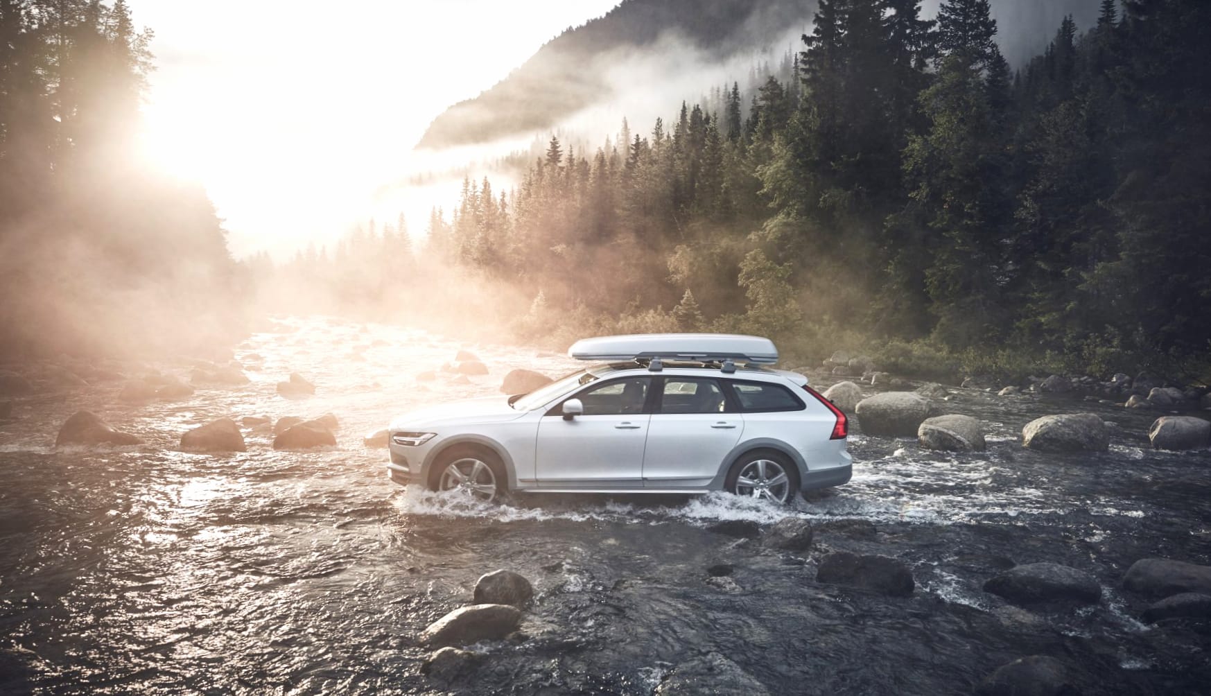 Volvo V90 Cross Country at 1152 x 864 size wallpapers HD quality