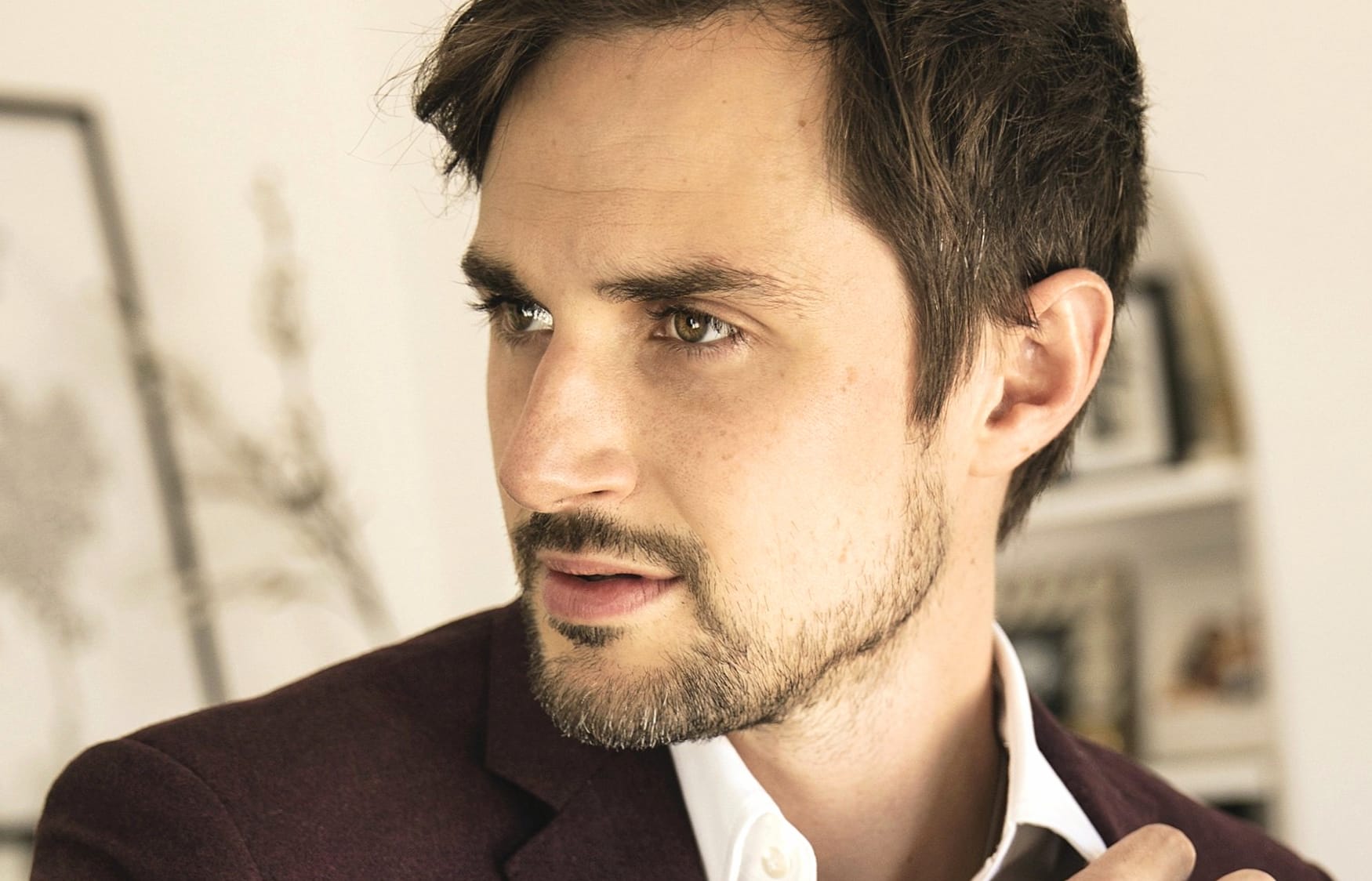 Andrew J. West at 750 x 1334 iPhone 6 size wallpapers HD quality