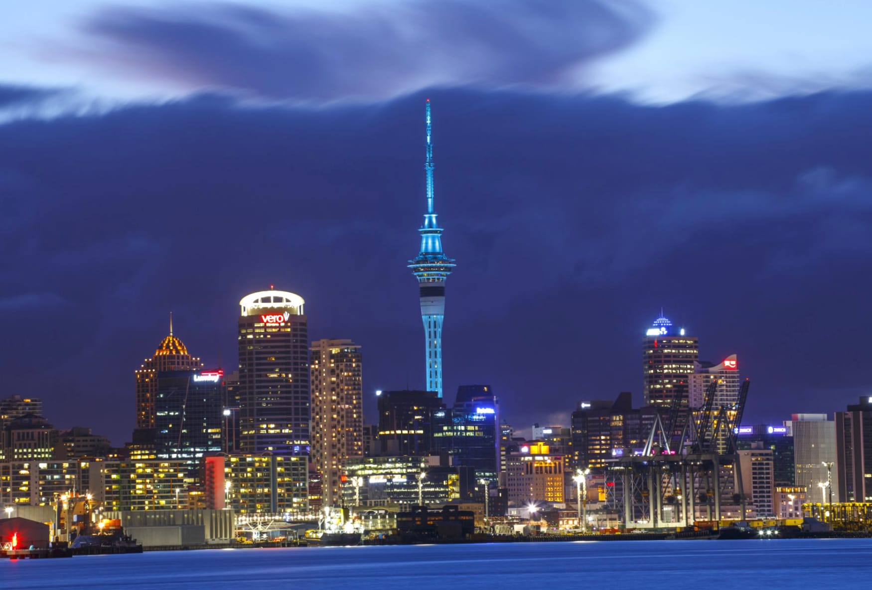 Auckland at 320 x 480 iPhone size wallpapers HD quality