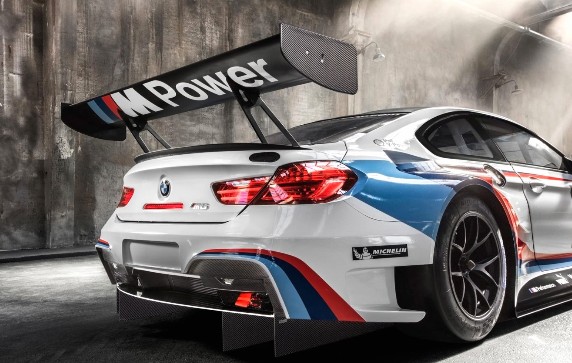 BMW M6 GT3 at 750 x 1334 iPhone 6 size wallpapers HD quality