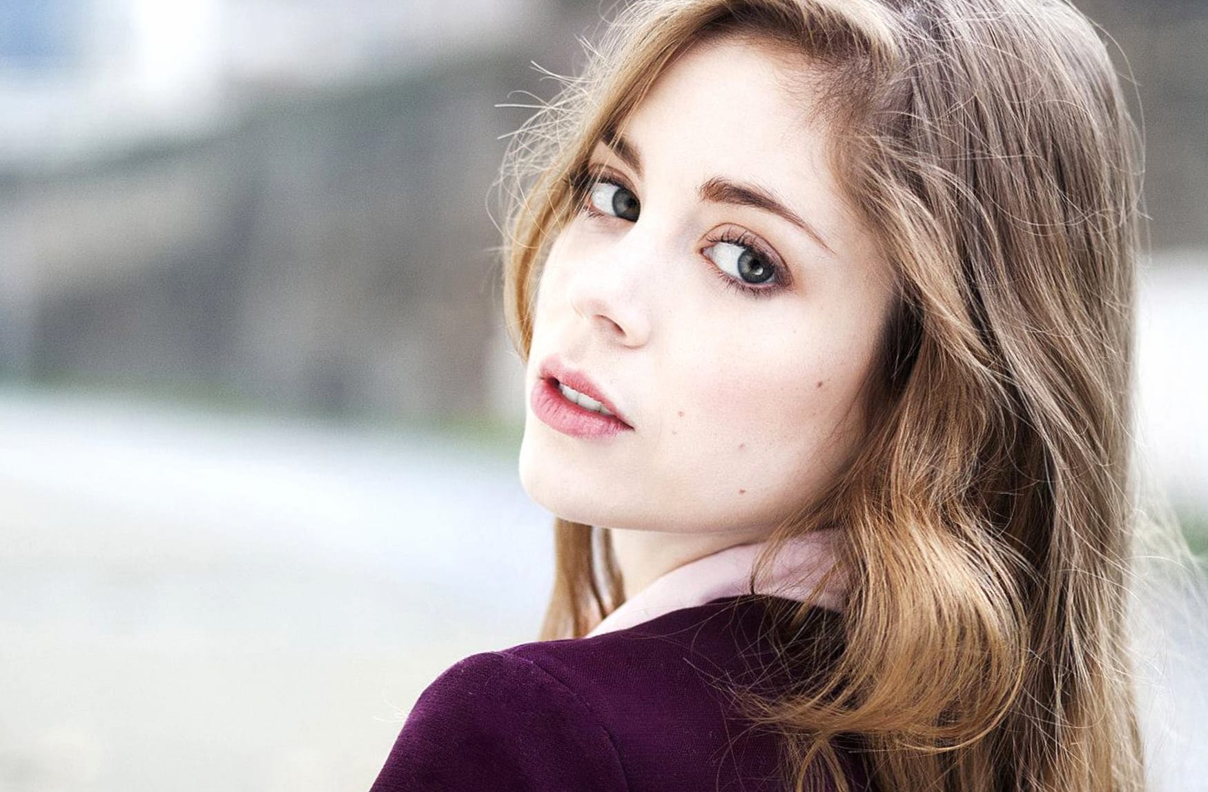 Charlotte Hope at 320 x 480 iPhone size wallpapers HD quality