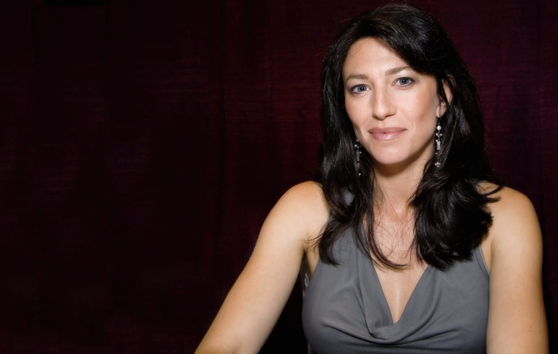Claudia Black at 1152 x 864 size wallpapers HD quality
