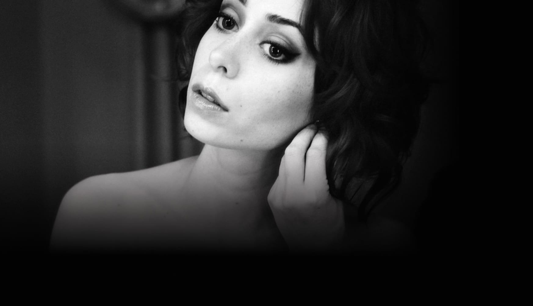 Cristin Milioti at 750 x 1334 iPhone 6 size wallpapers HD quality