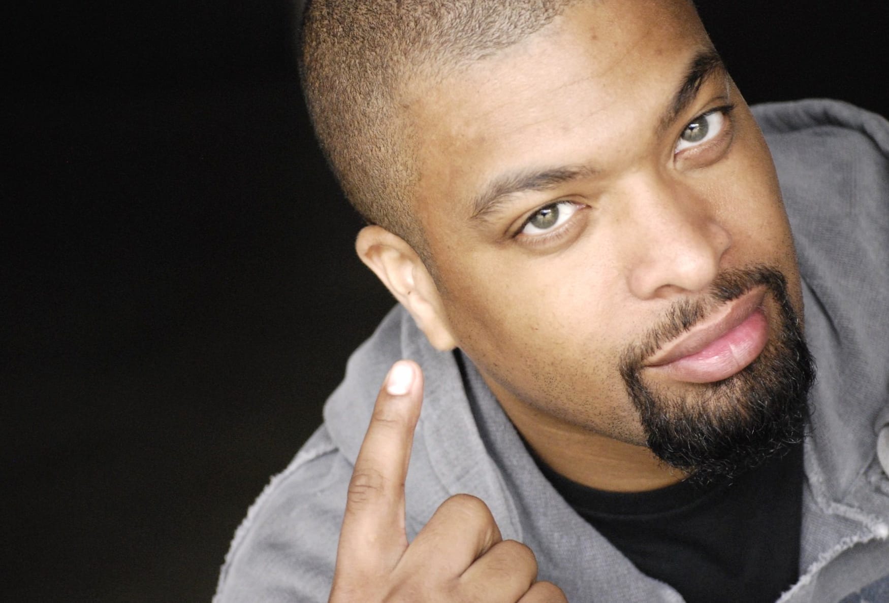 DeRay Davis at 1024 x 768 size wallpapers HD quality