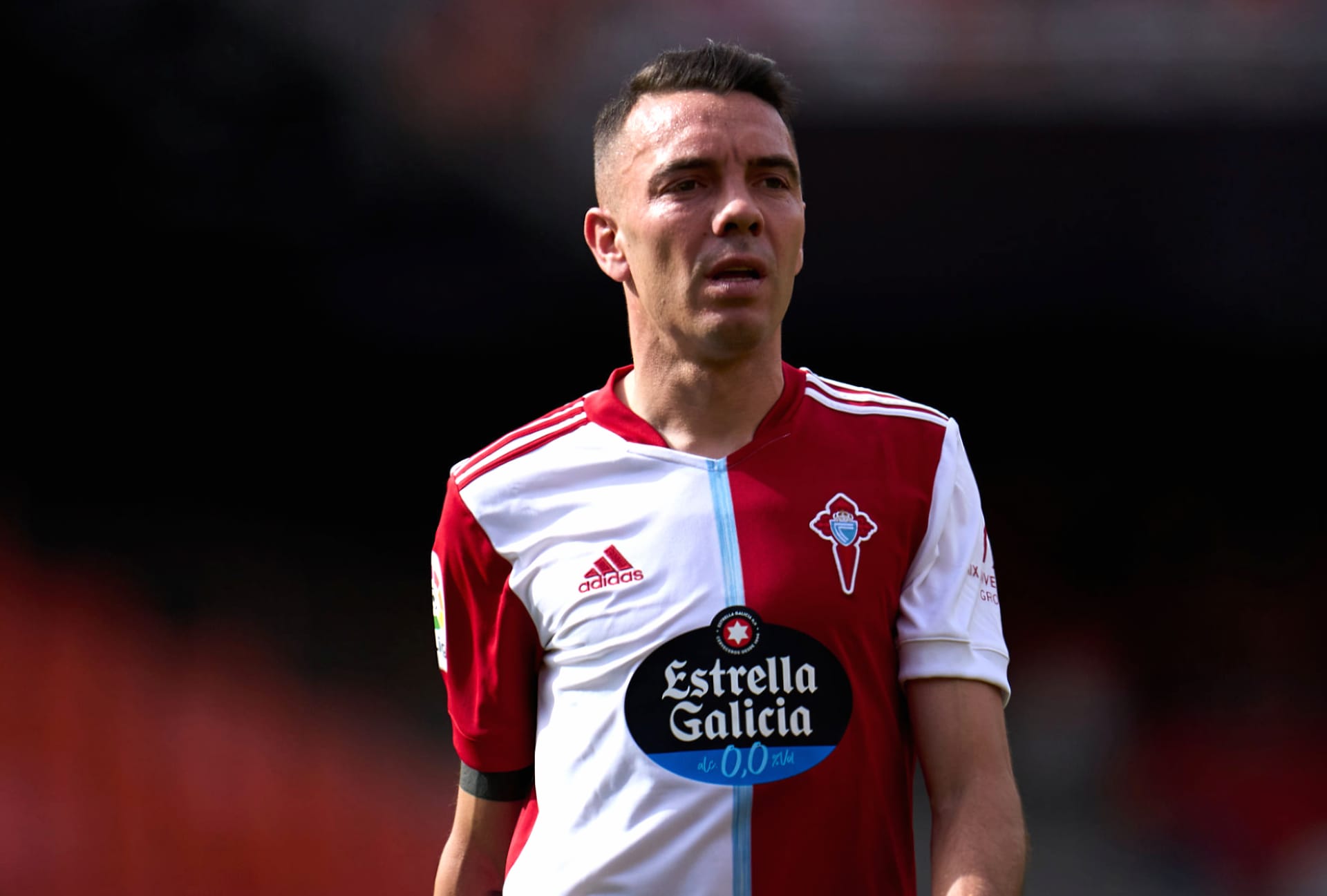 Iago Aspas at 320 x 480 iPhone size wallpapers HD quality