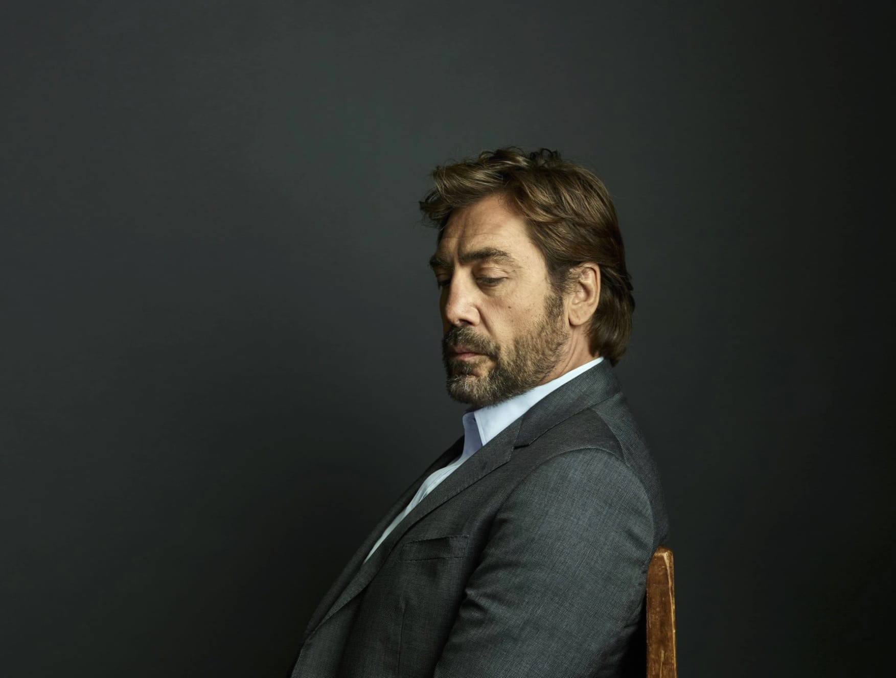 Javier Bardem at 2048 x 2048 iPad size wallpapers HD quality