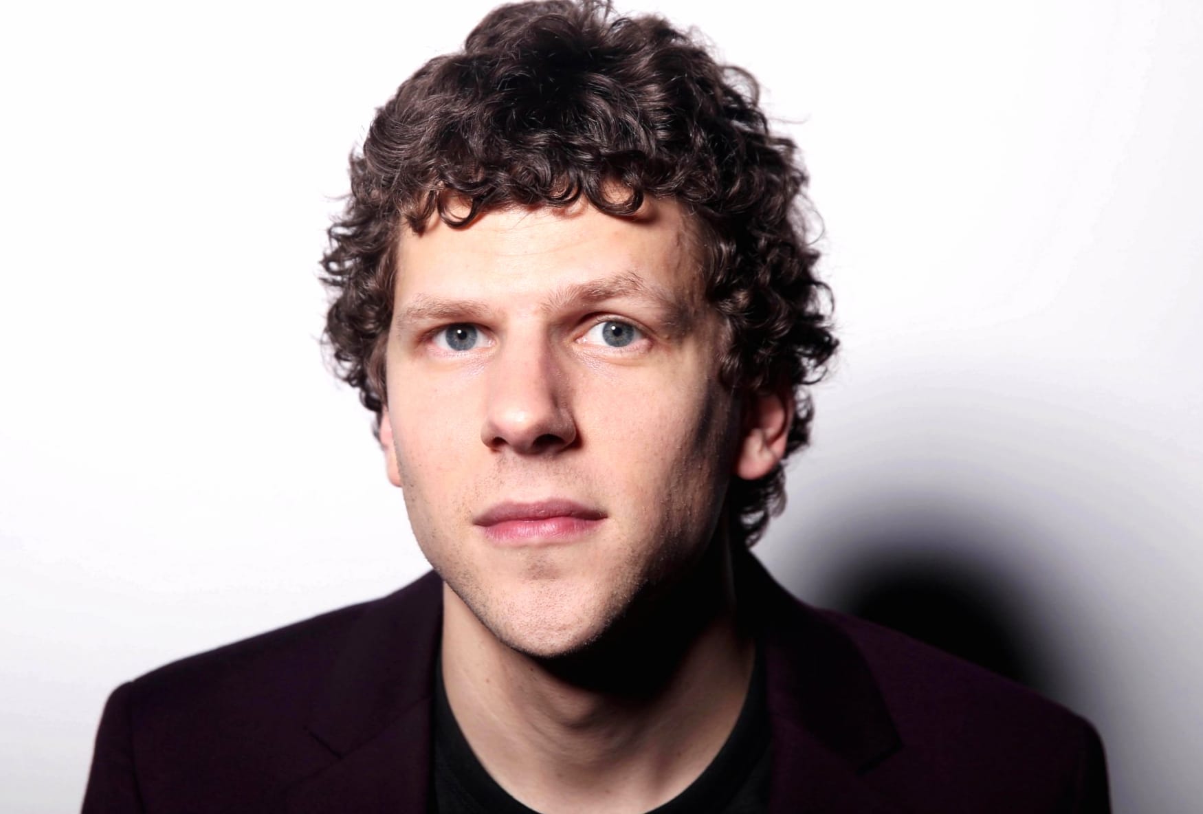 Jesse Eisenberg at 1152 x 864 size wallpapers HD quality