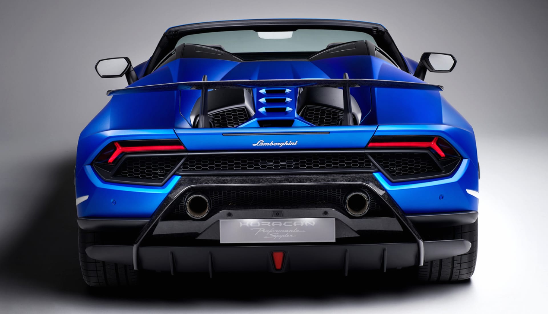 Lamborghini Huracan LP 640-4 Performante Spyder at 1024 x 1024 iPad size wallpapers HD quality