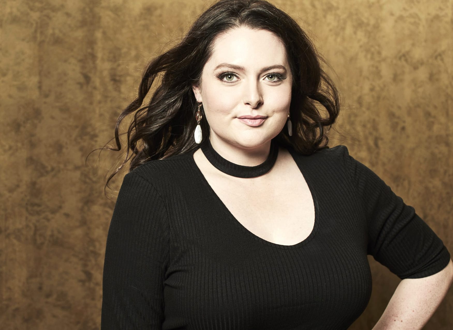 Lauren Ash at 750 x 1334 iPhone 6 size wallpapers HD quality