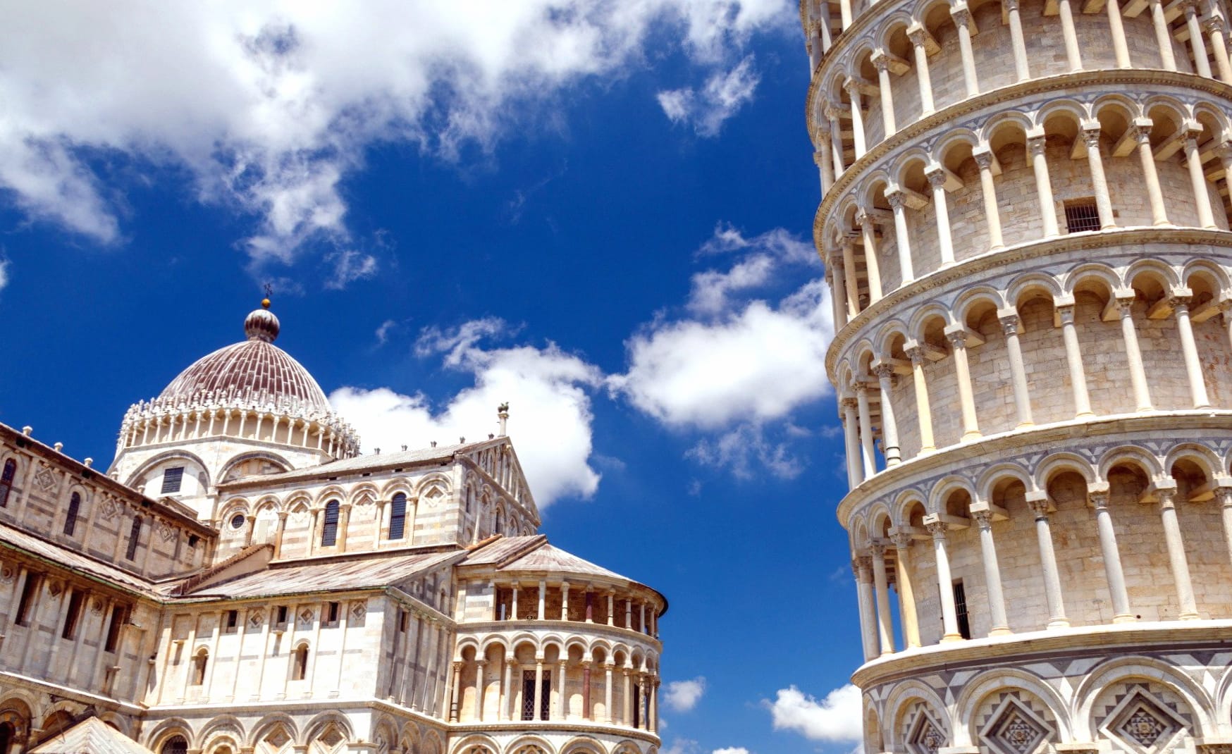 Leaning Tower Of Pisa at 320 x 480 iPhone size wallpapers HD quality