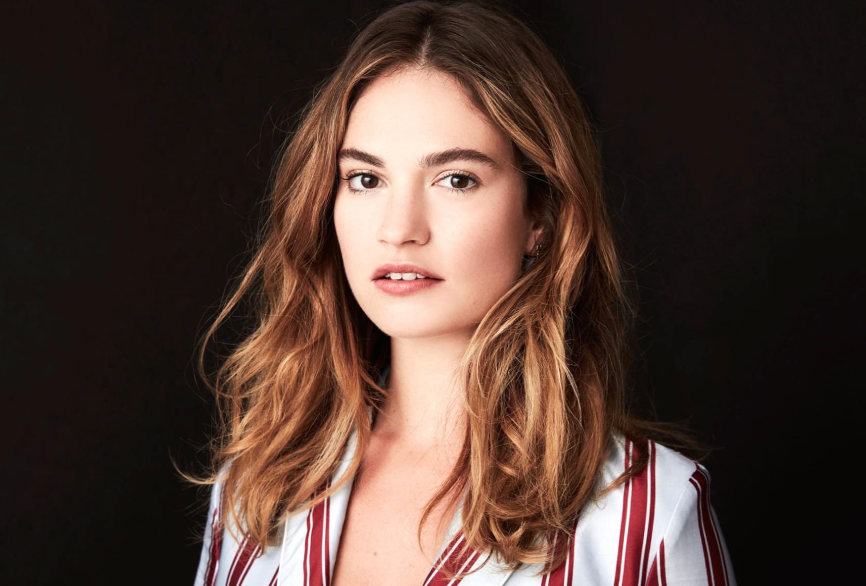 Lily James at 640 x 1136 iPhone 5 size wallpapers HD quality