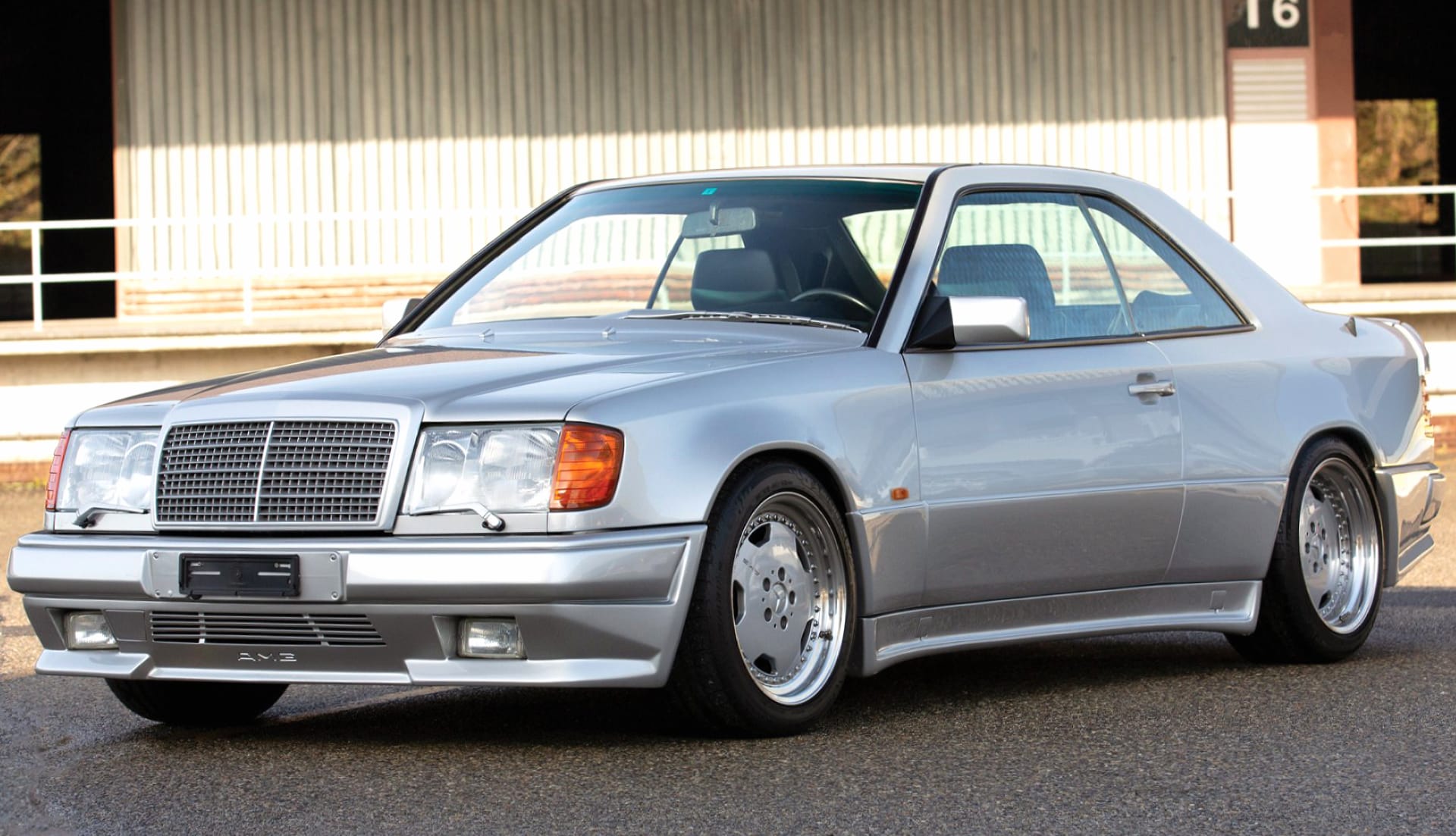 Mercedes-Benz 300 CE AMG at 750 x 1334 iPhone 6 size wallpapers HD quality