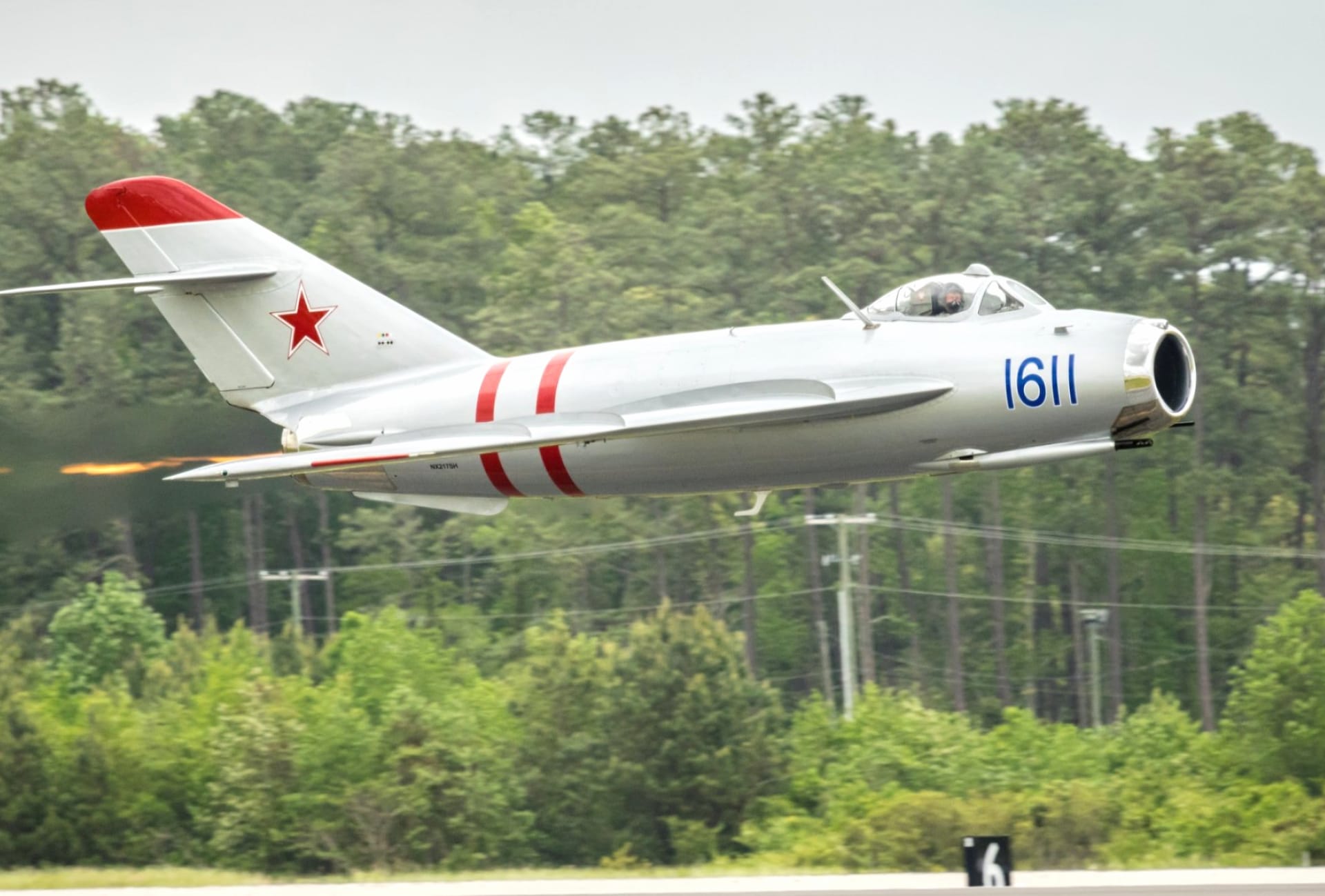 Mikoyan-Gourevitch MiG-17 wallpapers HD quality