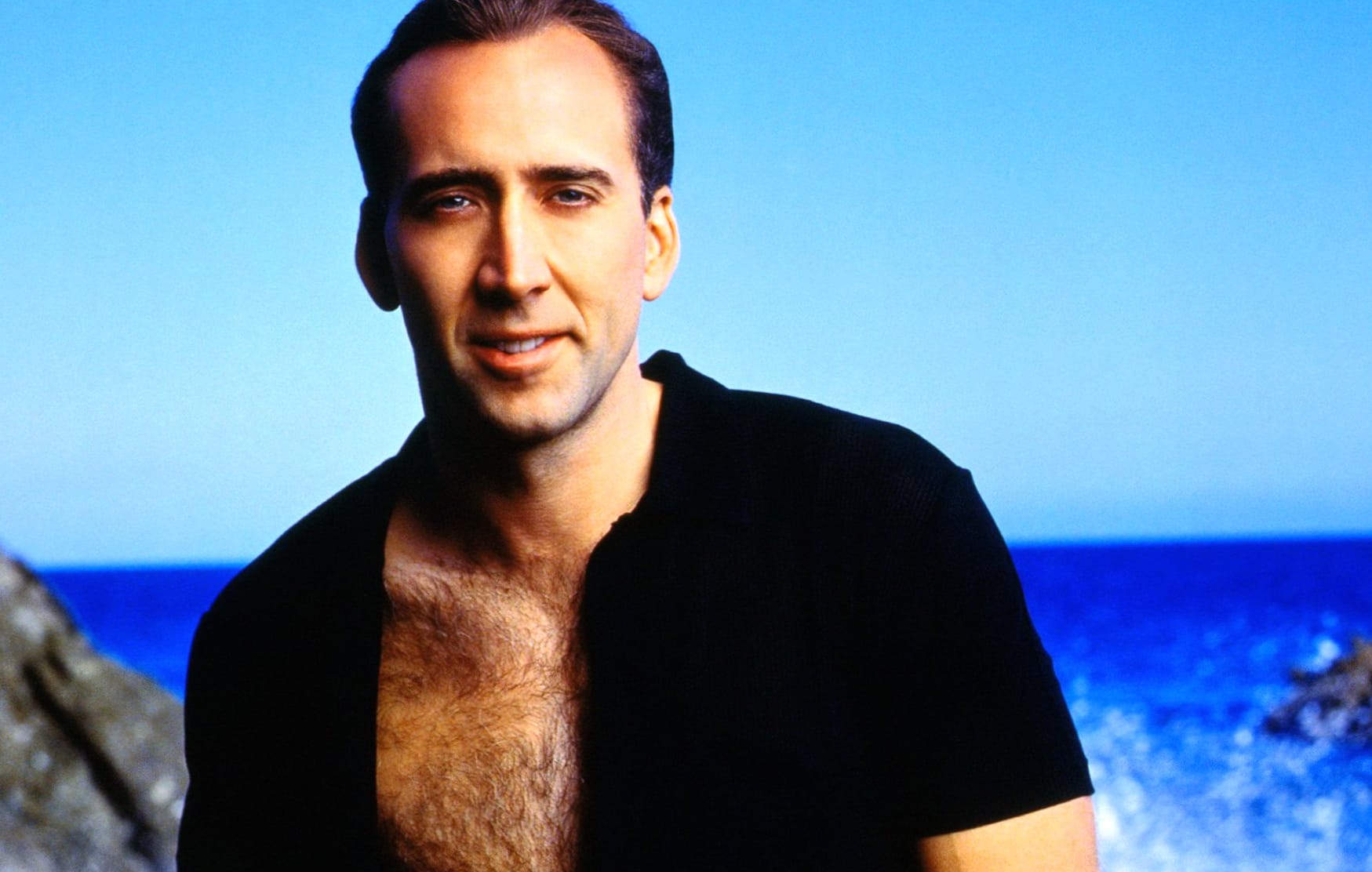 Nicolas Cage at 640 x 960 iPhone 4 size wallpapers HD quality