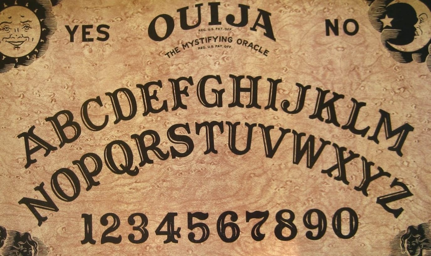 Ouija board at 2048 x 2048 iPad size wallpapers HD quality