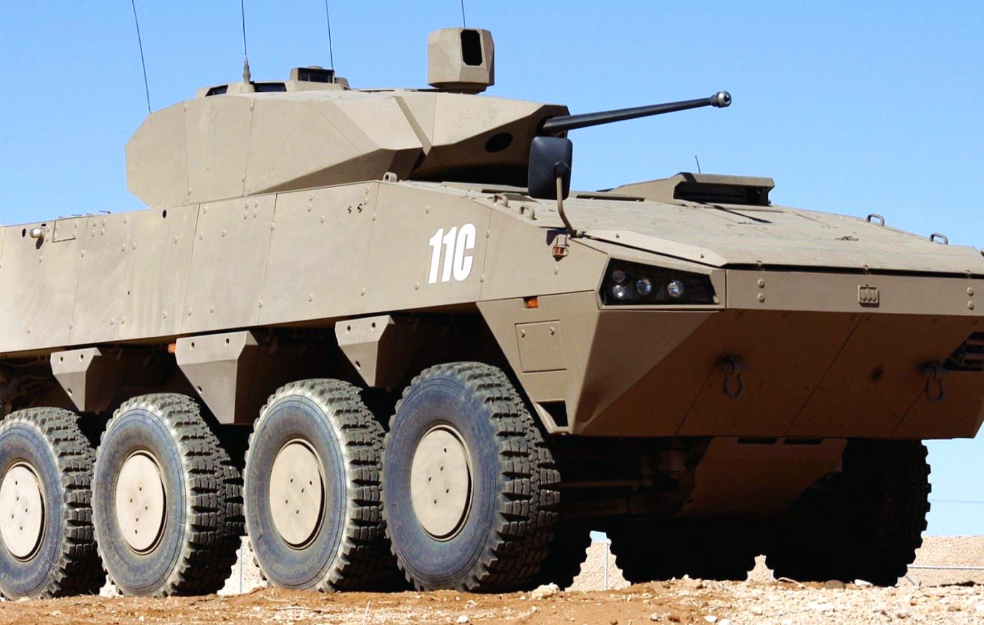Patria AMV at 320 x 480 iPhone size wallpapers HD quality