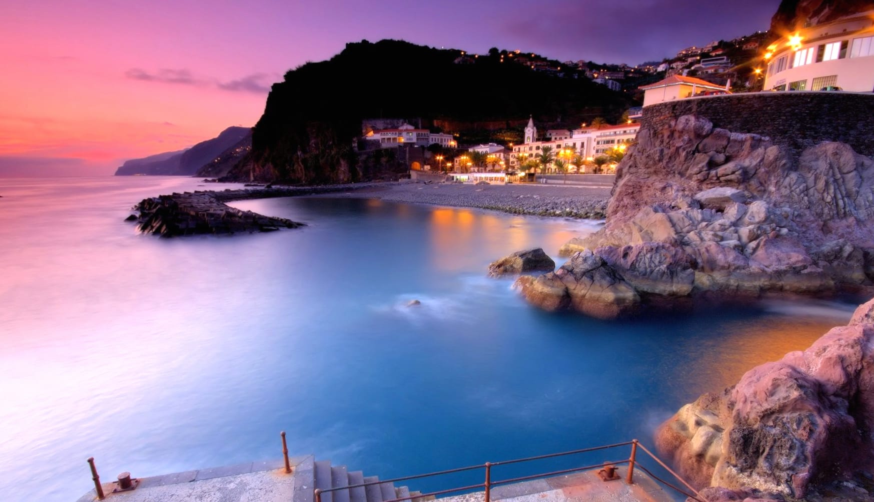 Ponta do Sol at 1600 x 1200 size wallpapers HD quality