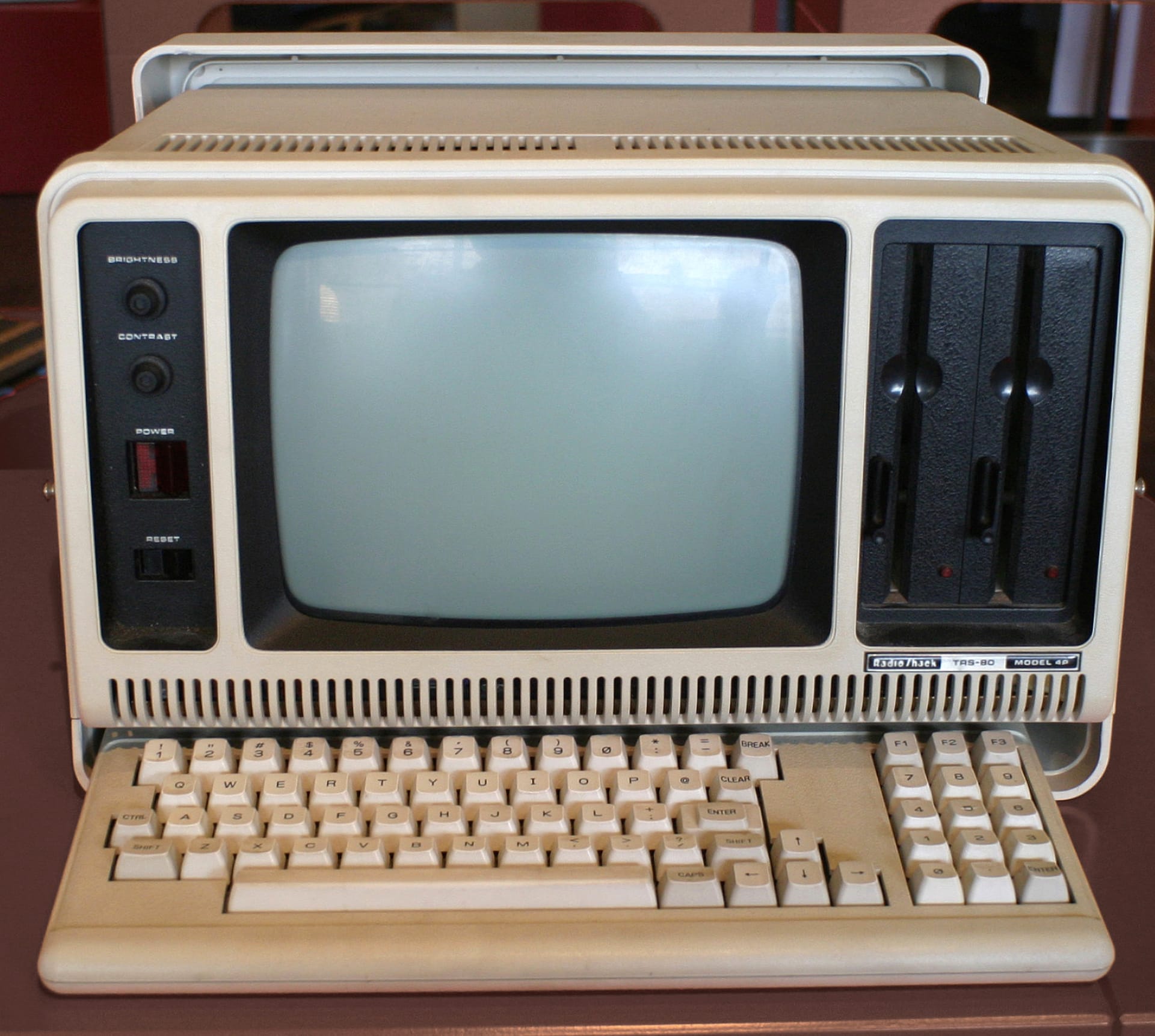 radio shack TRS-80 at 1152 x 864 size wallpapers HD quality