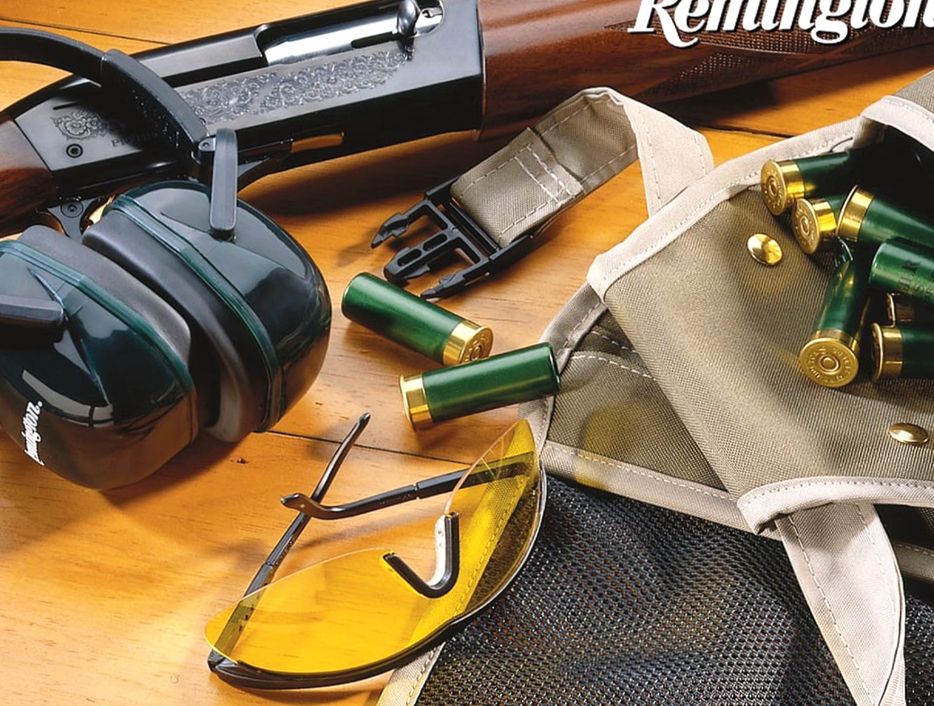 Remington Shotgun at 2048 x 2048 iPad size wallpapers HD quality
