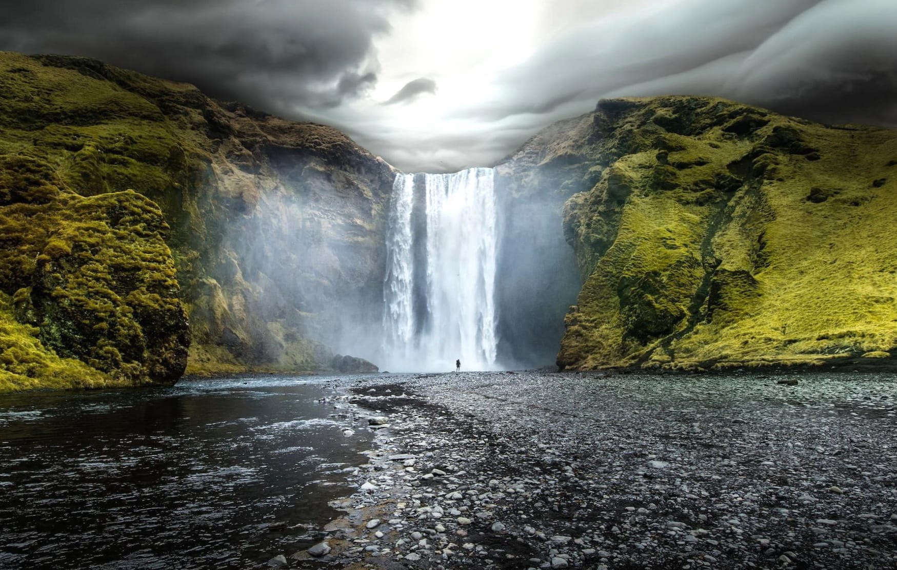 Skogafoss at 1334 x 750 iPhone 7 size wallpapers HD quality