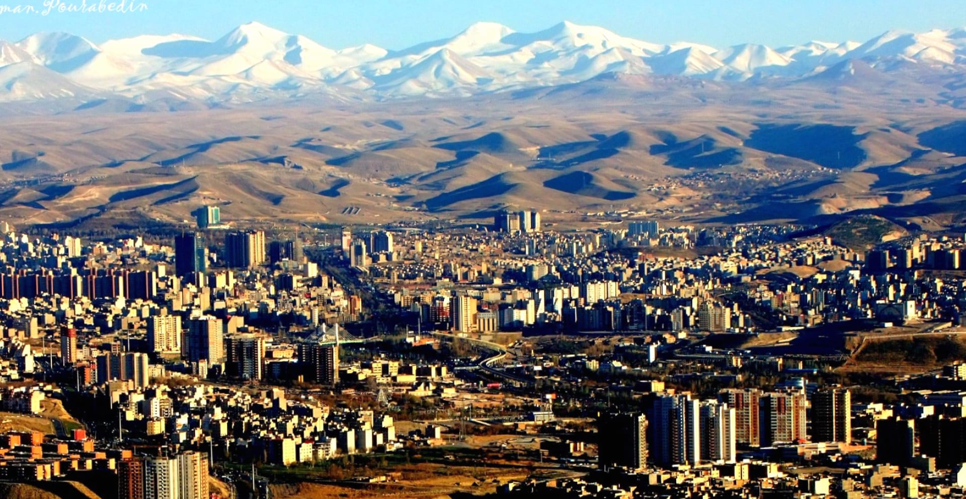 Tabriz at 320 x 480 iPhone size wallpapers HD quality