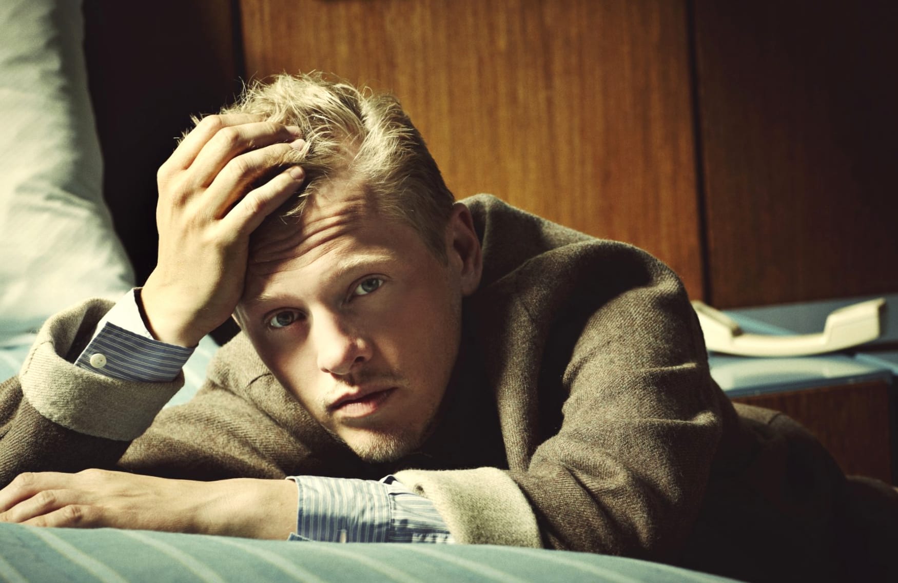Thure Lindhardt at 320 x 480 iPhone size wallpapers HD quality
