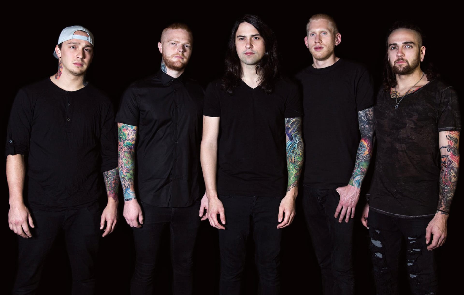 Bad omens слушать. Группа Bad Omens. Группа born of Osiris. Bad Omens Band 2022. Bad Omens 2021.