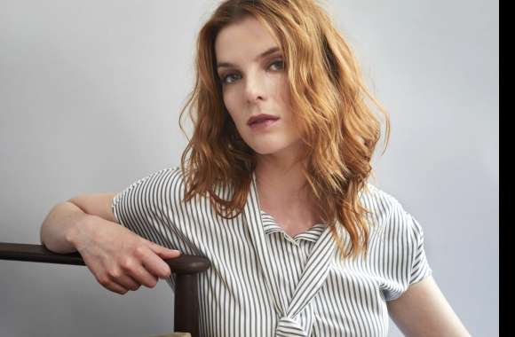 Betty Gilpin wallpapers hd quality