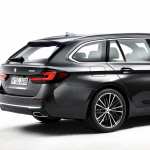 BMW 530i Touring M Performance free wallpapers