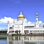 Sultan Omar Ali Saifuddin Mosque download wallpaper