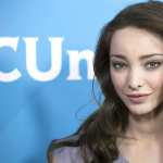 Emma Dumont high definition wallpapers