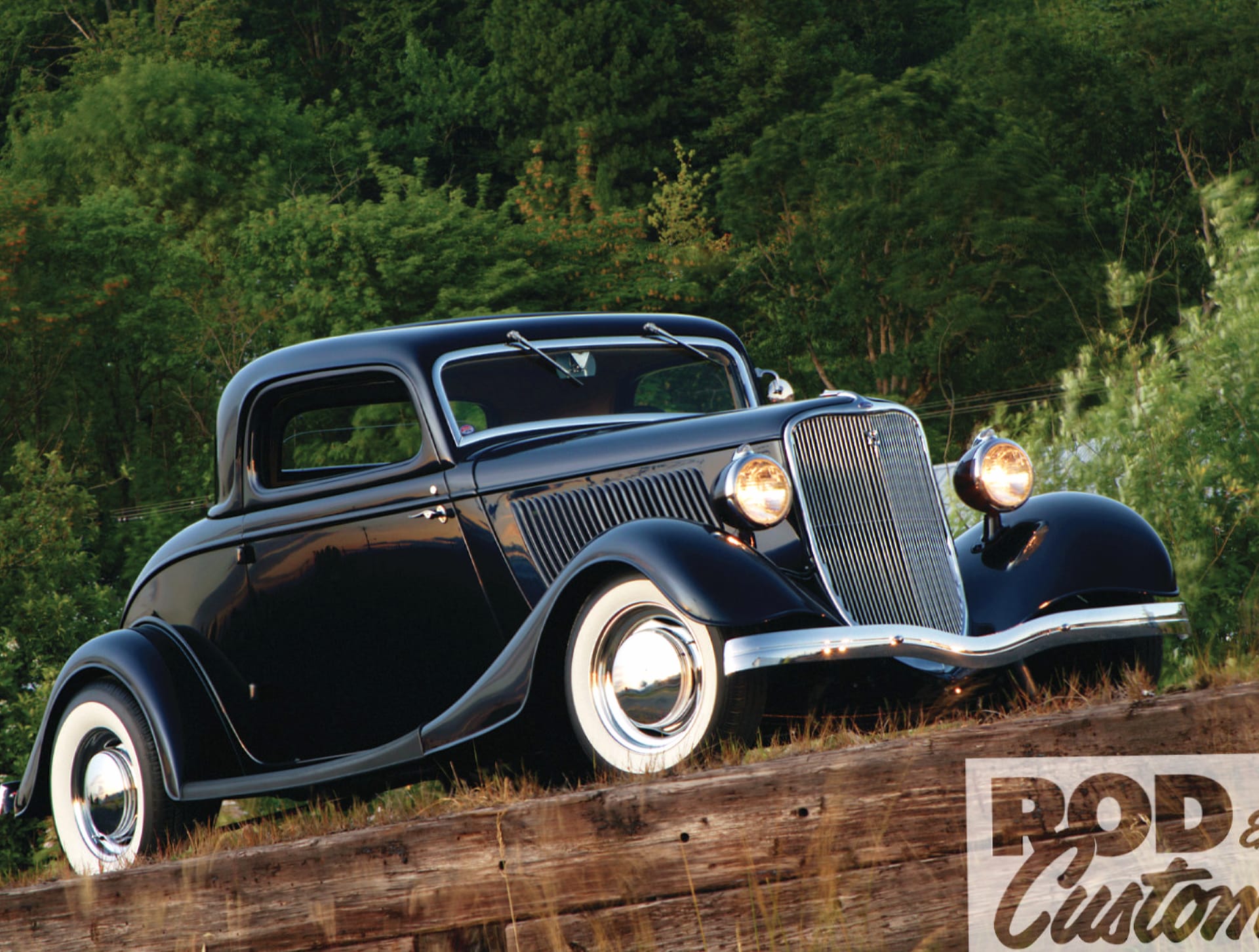 1933 Ford Three Window Coupe at 1152 x 864 size wallpapers HD quality