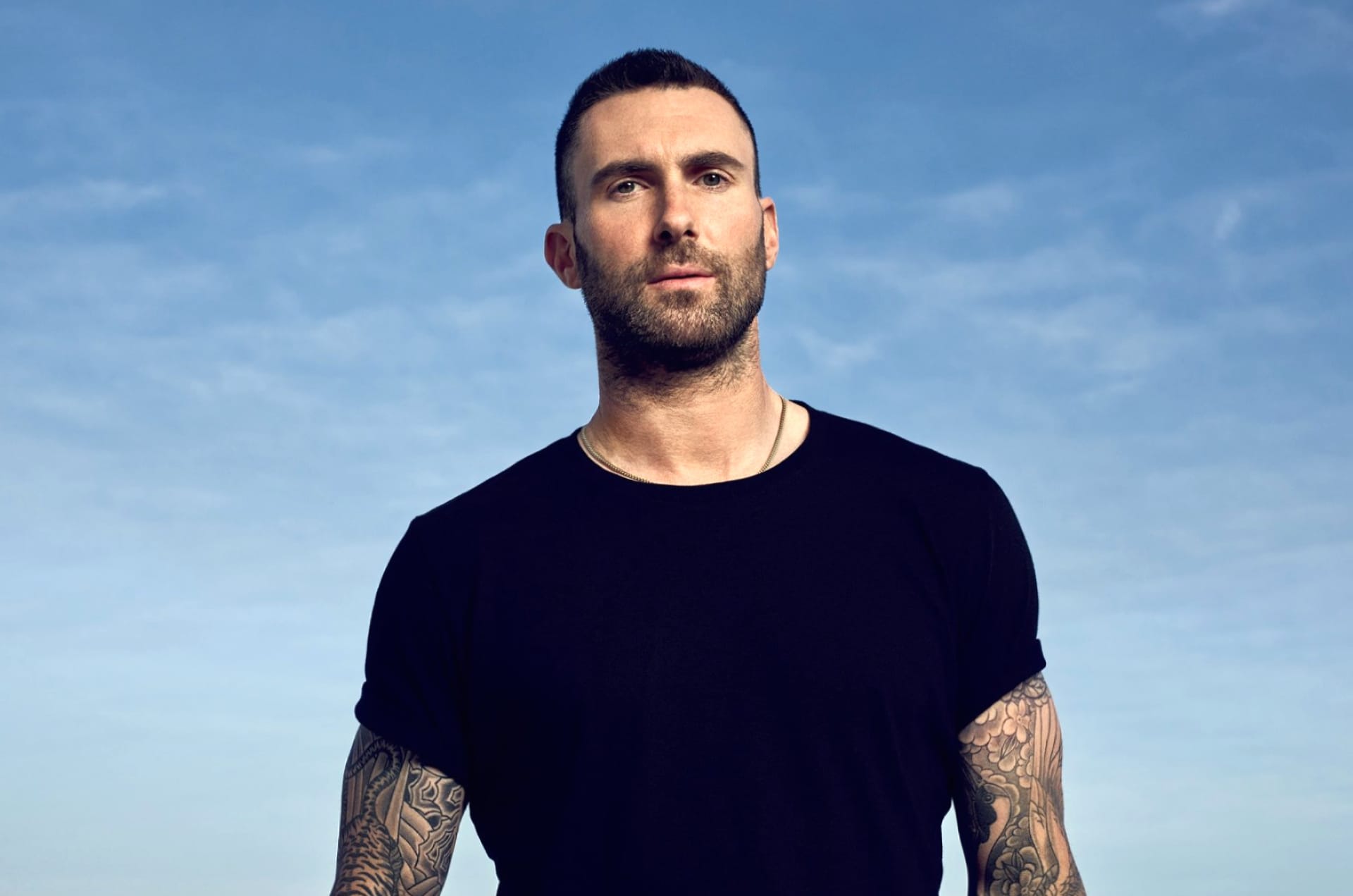 Adam Levine at 640 x 960 iPhone 4 size wallpapers HD quality
